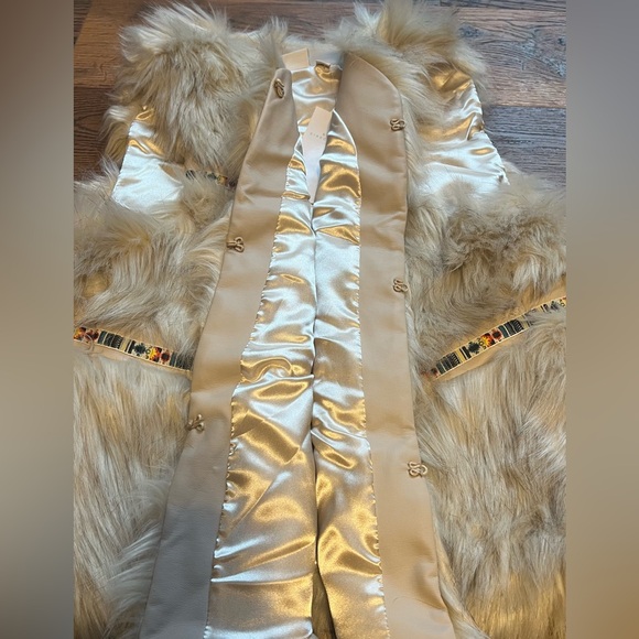 Faux Fur Southwestern Boho Vest • Ivory & Cream • Medium • NWT • New Directions - Picture 8 of 11
